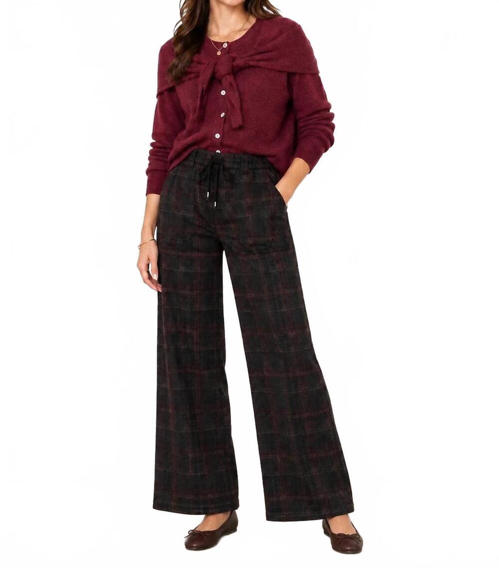 NEW MAC & ME ponte knit wide leg pants in black cherry